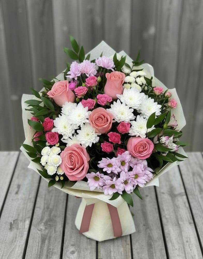 Букет цветов из: Альстромерии, Гвоздики, Розы и Хризантемы в Сармаково