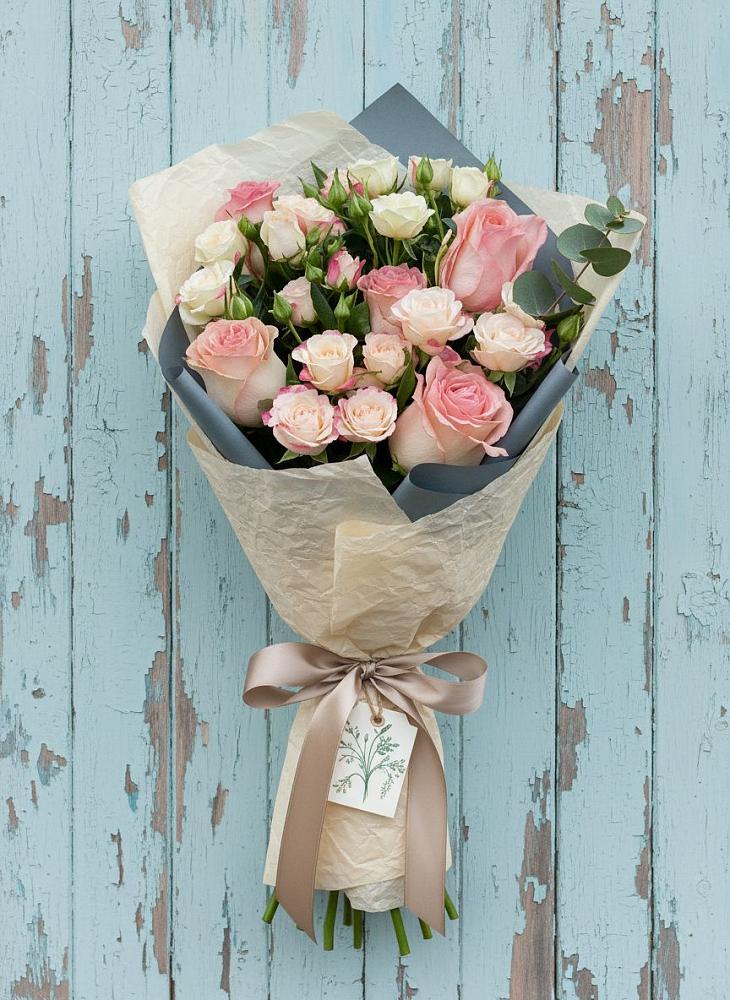 Букет цветов из: Розы в Сармаково