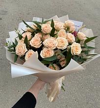 Букет Кремовые розы Латте в Сармаково