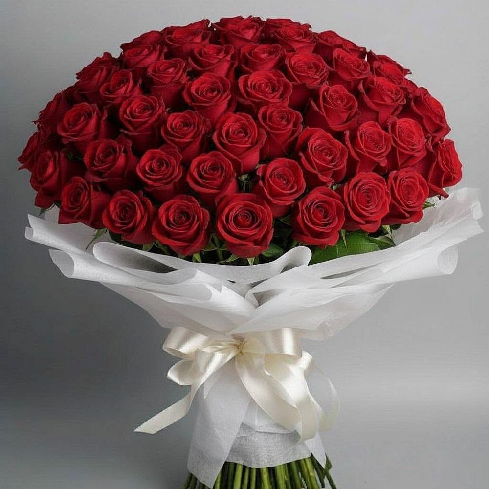Букет 101 Красная роза Блэк Мэджик в Сармаково