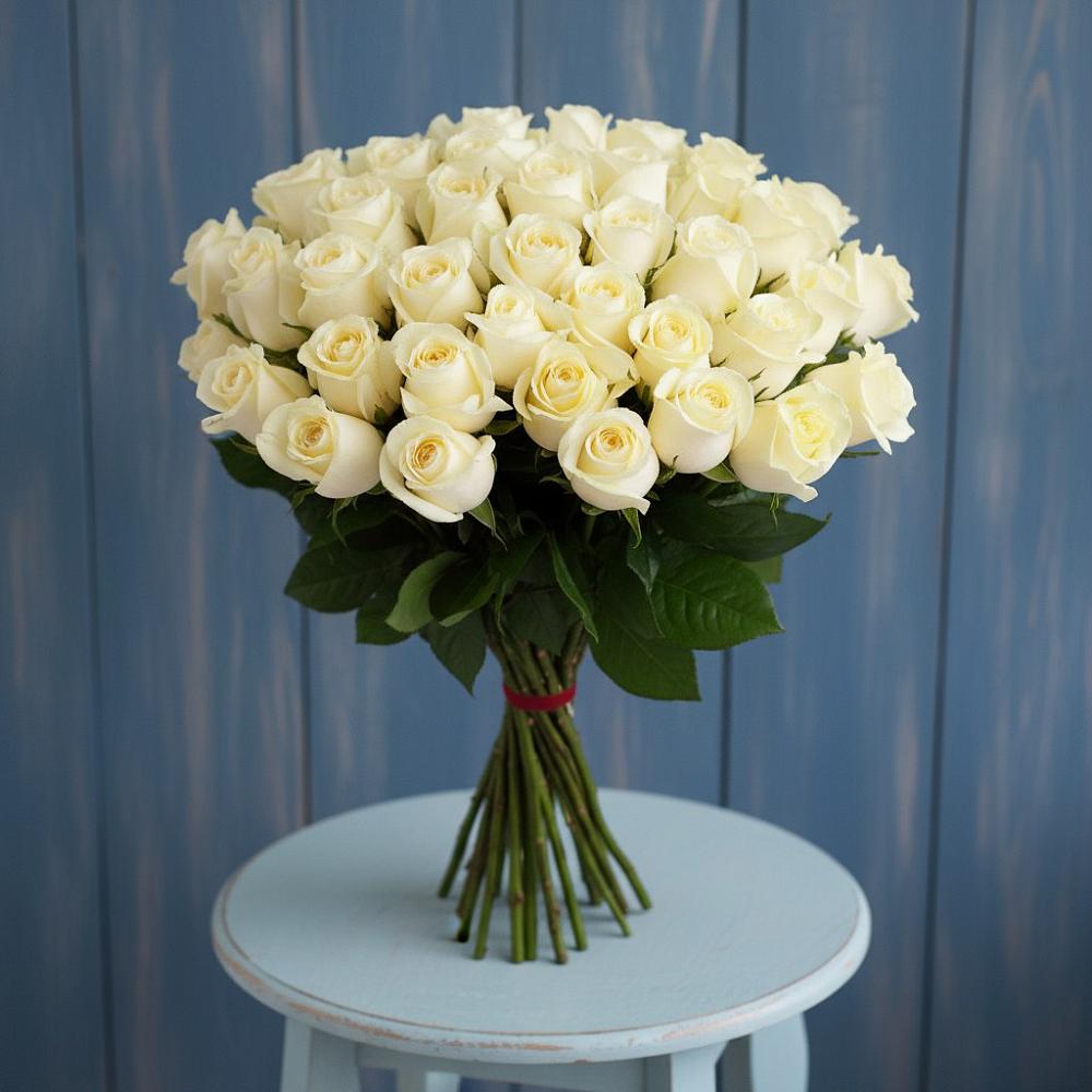 Букет 51 Белая роза Эдлесс Лав в Сармаково