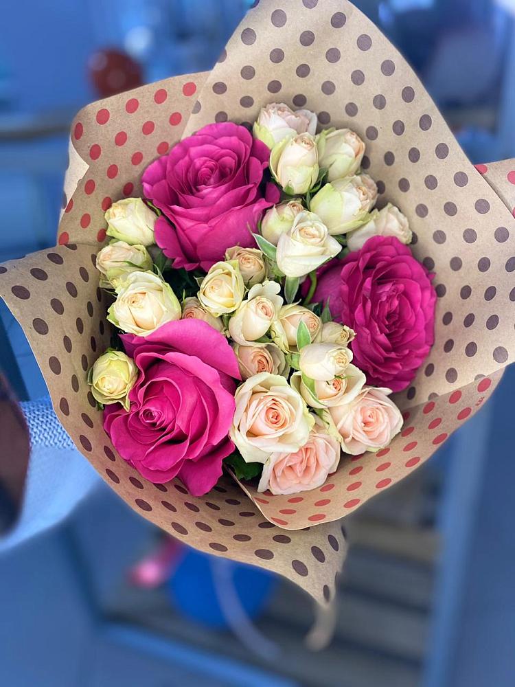 Букет цветов из: Розы в Сармаково